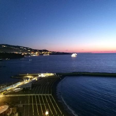 B&B Mediterranea Мета Экстерьер фото